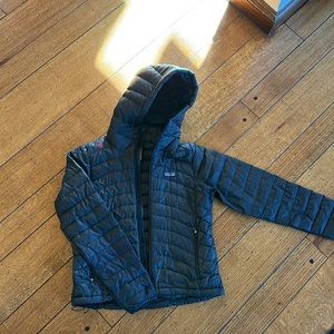 black nano puff jacket with hood from Patagonia